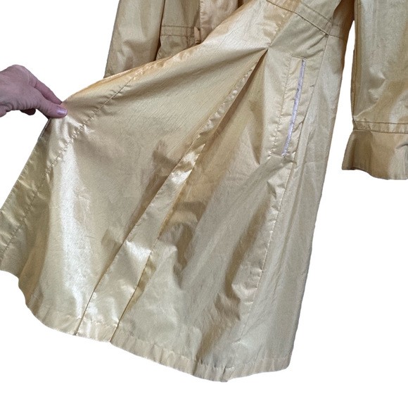 S. ROTHSCHILD Vintage Pleated Front Coat - Picture 12 of 13